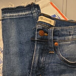 Madewell Women's Dark Blue Ankle Jeans